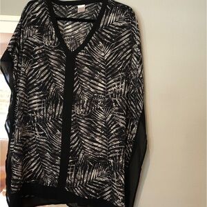 Merona Monochrome Leaf Print Blouse